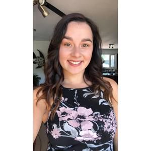 Meet your Posher, Alexandra